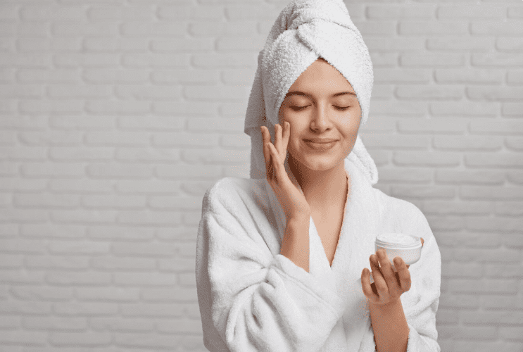 How to Care for Your Skin During Dubai's Humidity Season